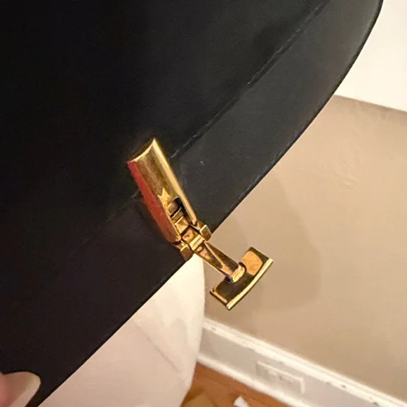 THE ROW sofia e/w crossbody bag black leather and suede - Picture 9 of 13